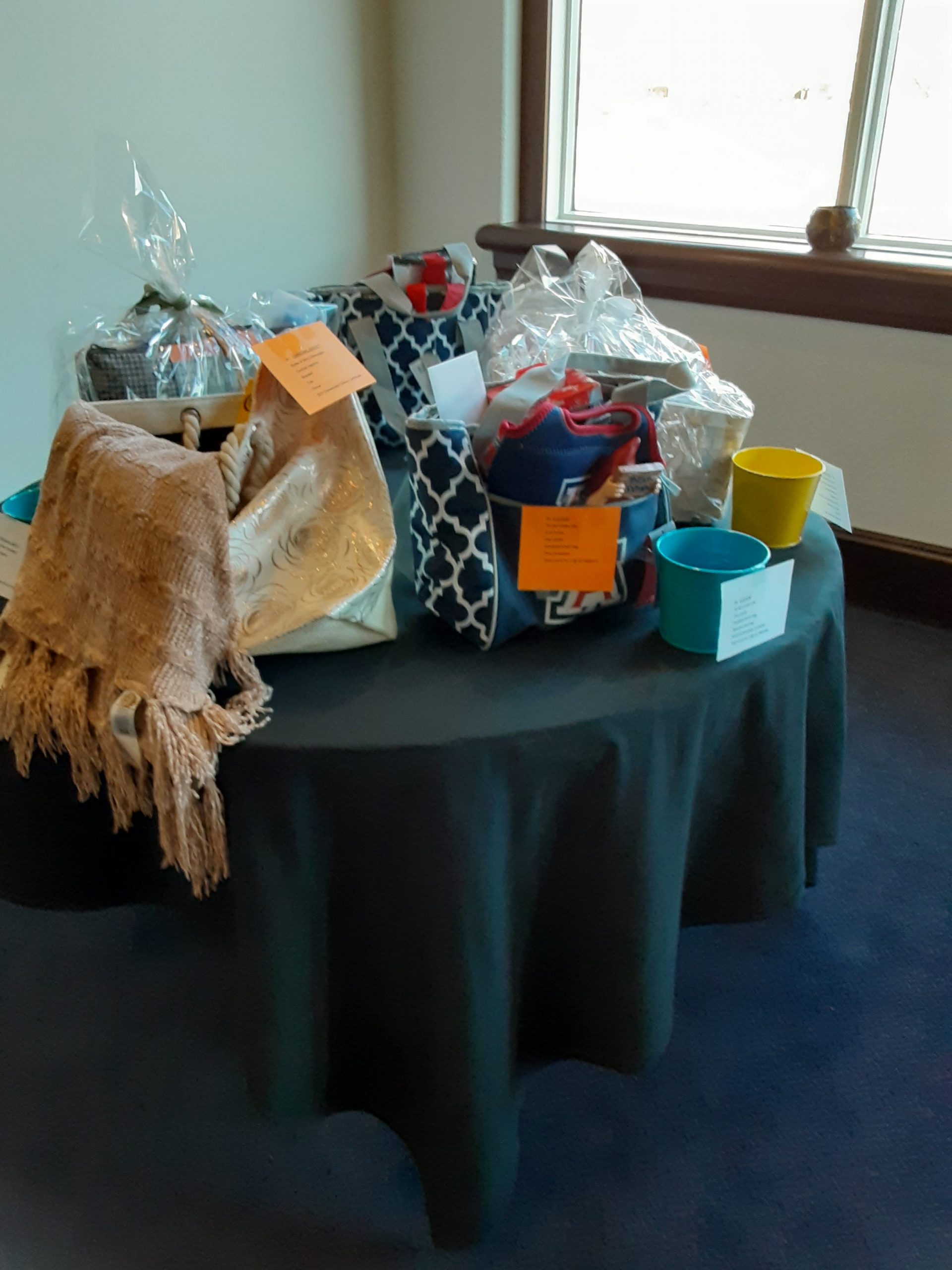 gifts.prizes-scaled